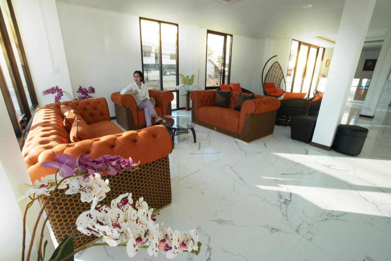 Nk Residence Sakon Nakhon Eksteriør billede